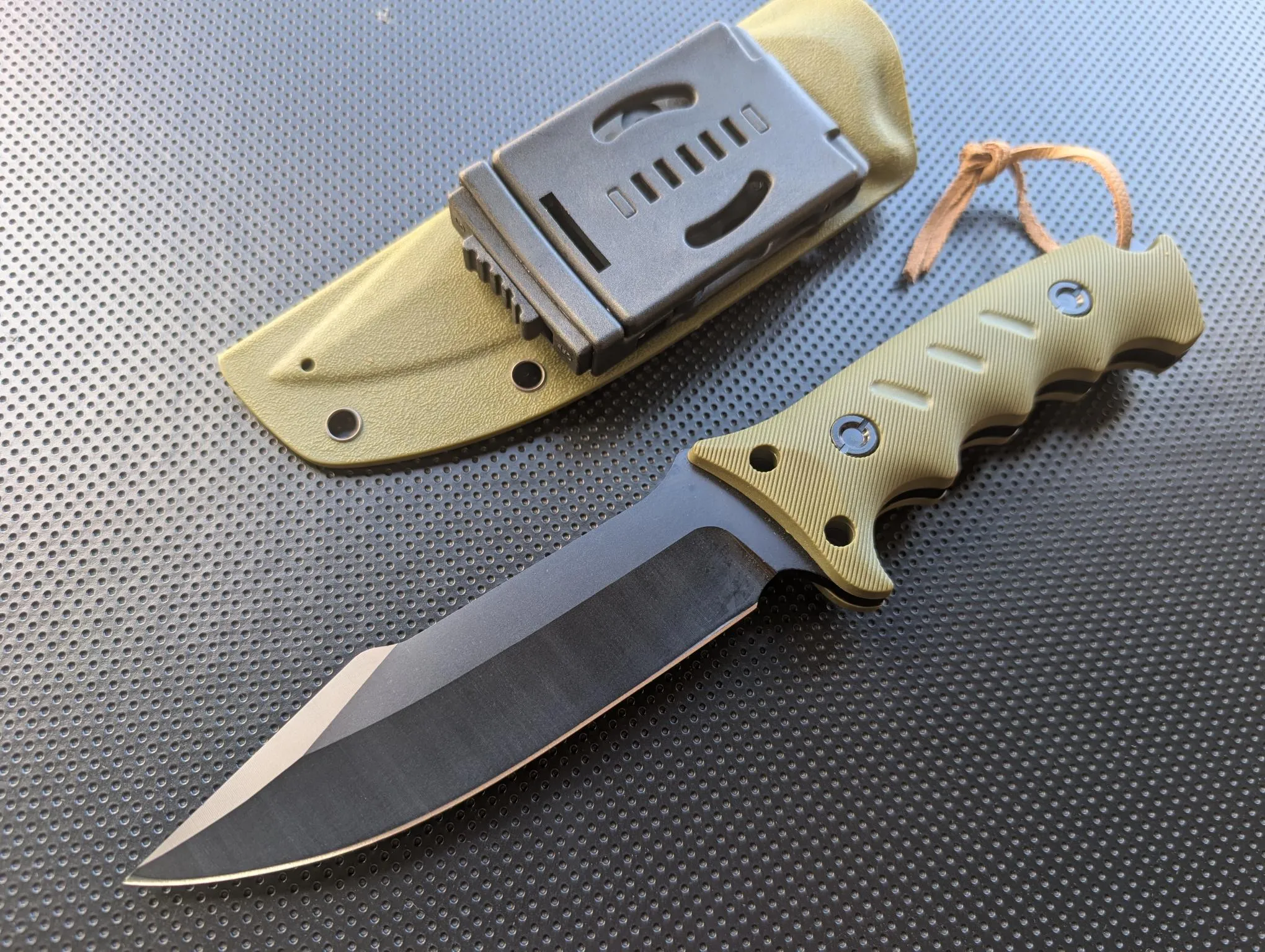 Fixed Blade Outdoor Duty Knife 5cr15 Steel Full Tang Knife Field Knife Straight Camping Knife with G10 Handle Outdoor Waist Clip EDC Kydex Sheath
