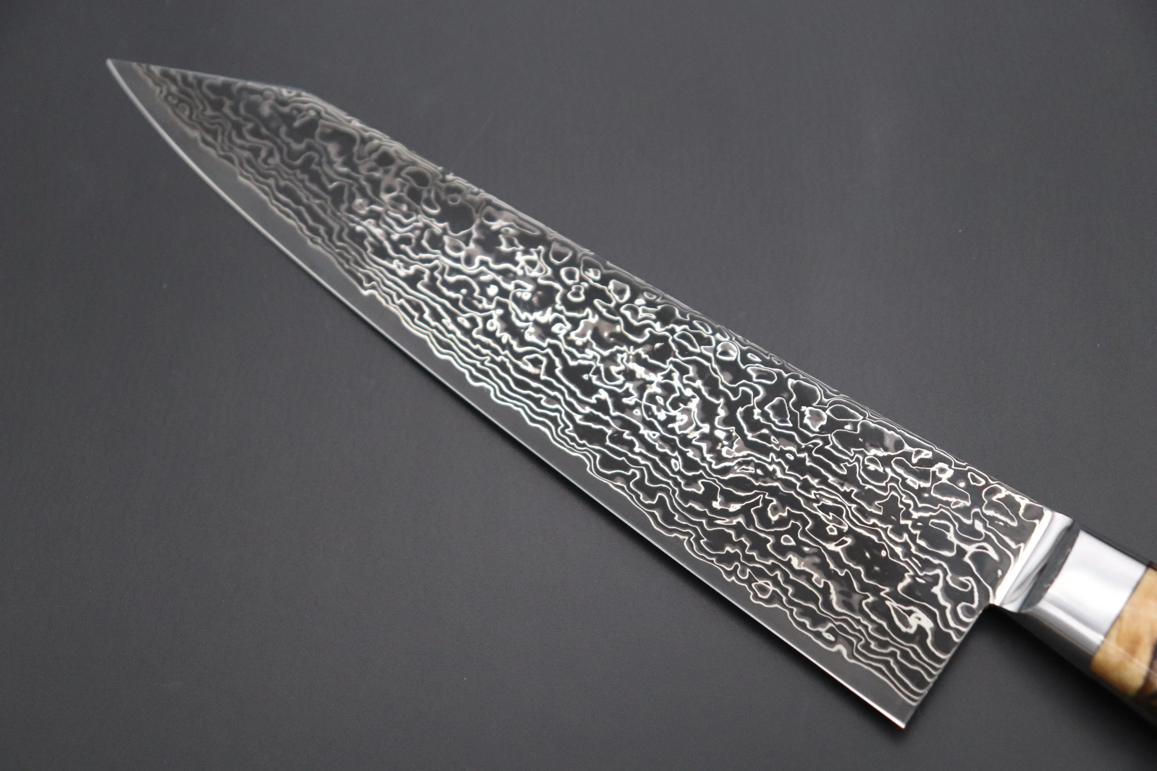 JCK Original Kagayaki Grand Canyon R-2 Black Damascus Series GCYU-17 Kiritsuke Gyuto 200mm (7.8 Inch)