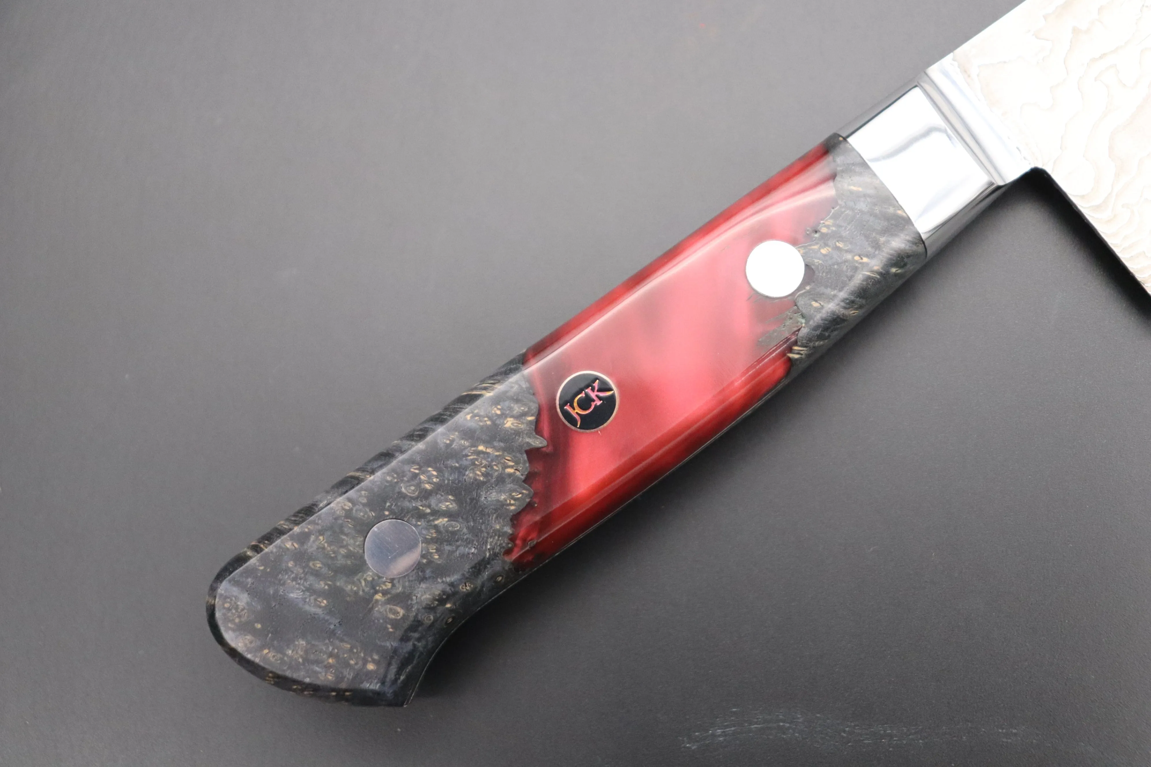 JCK Original Kagayaki NOVEL- Limited Edition Custom R-2 Damascus Series KNLTD-136 Santoku 175mm (6.8 inch, Forged Blade)