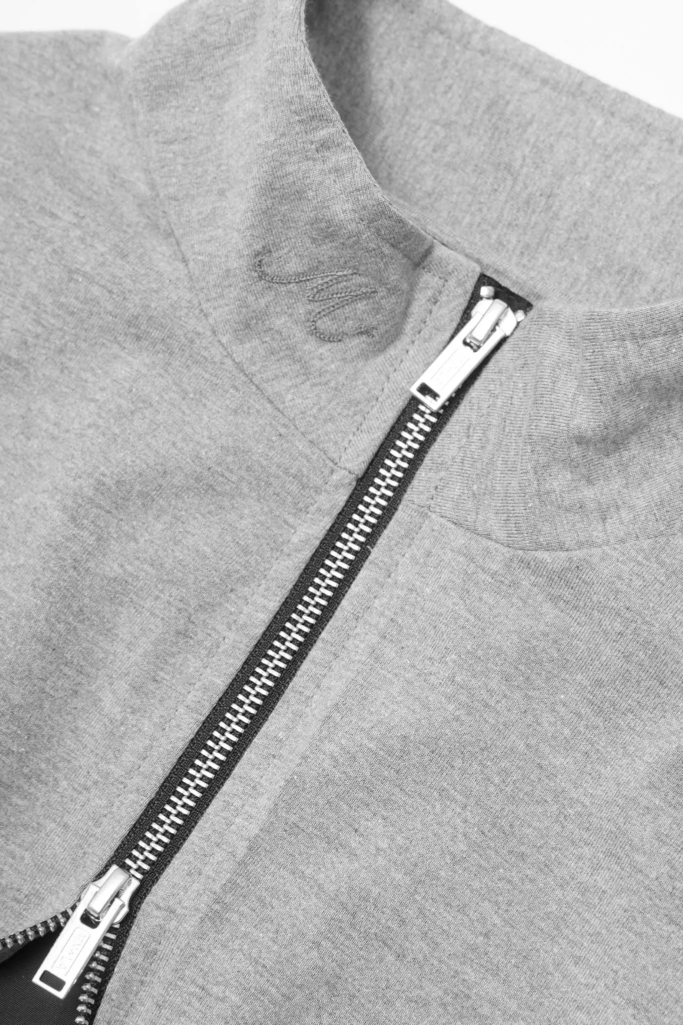 M  "WAGWAN" JACKET IN HEATHER GREY